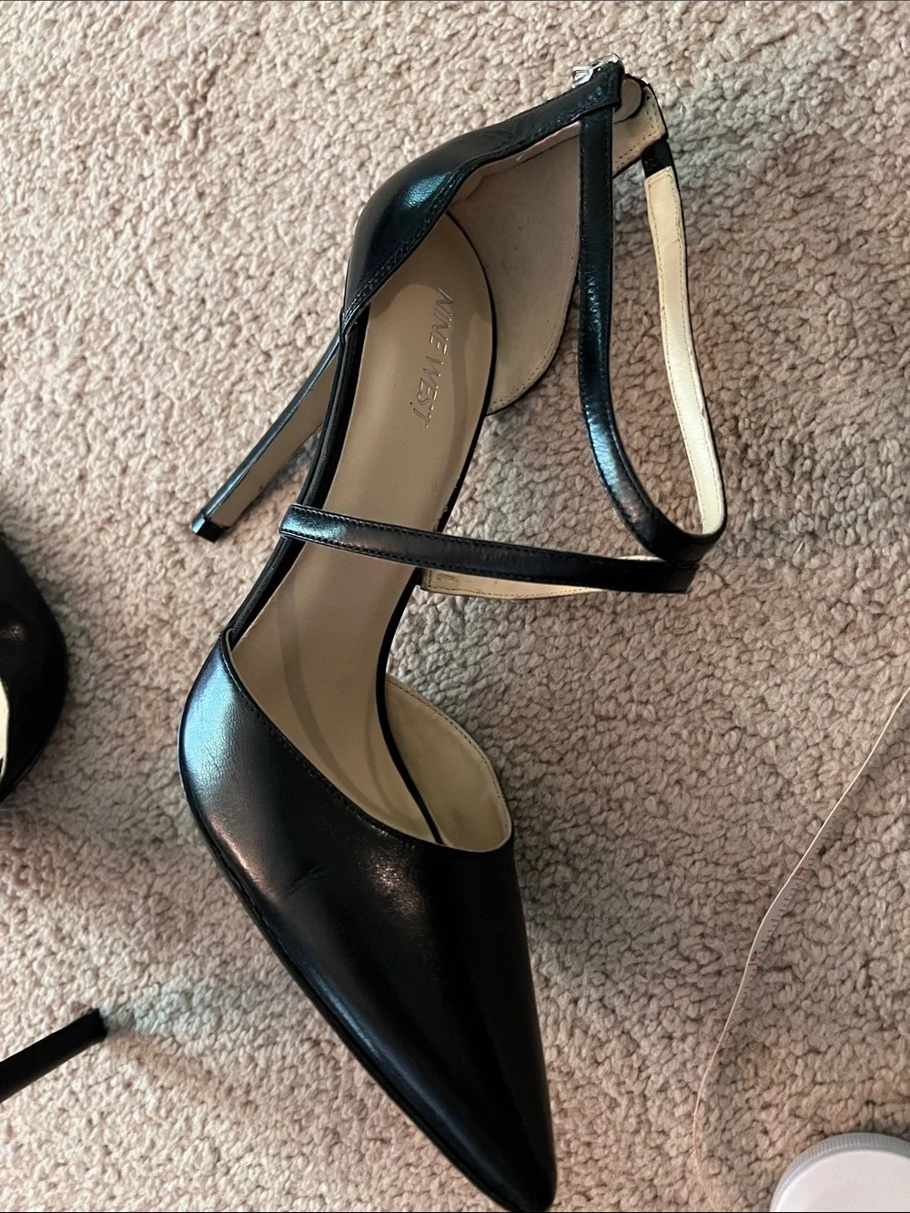 Nine West Black Leather Pointed  Toe Ankle-Strap Heels size 9.5
